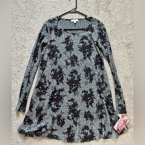 Kohls Long-Sleeve Dress (NWT)